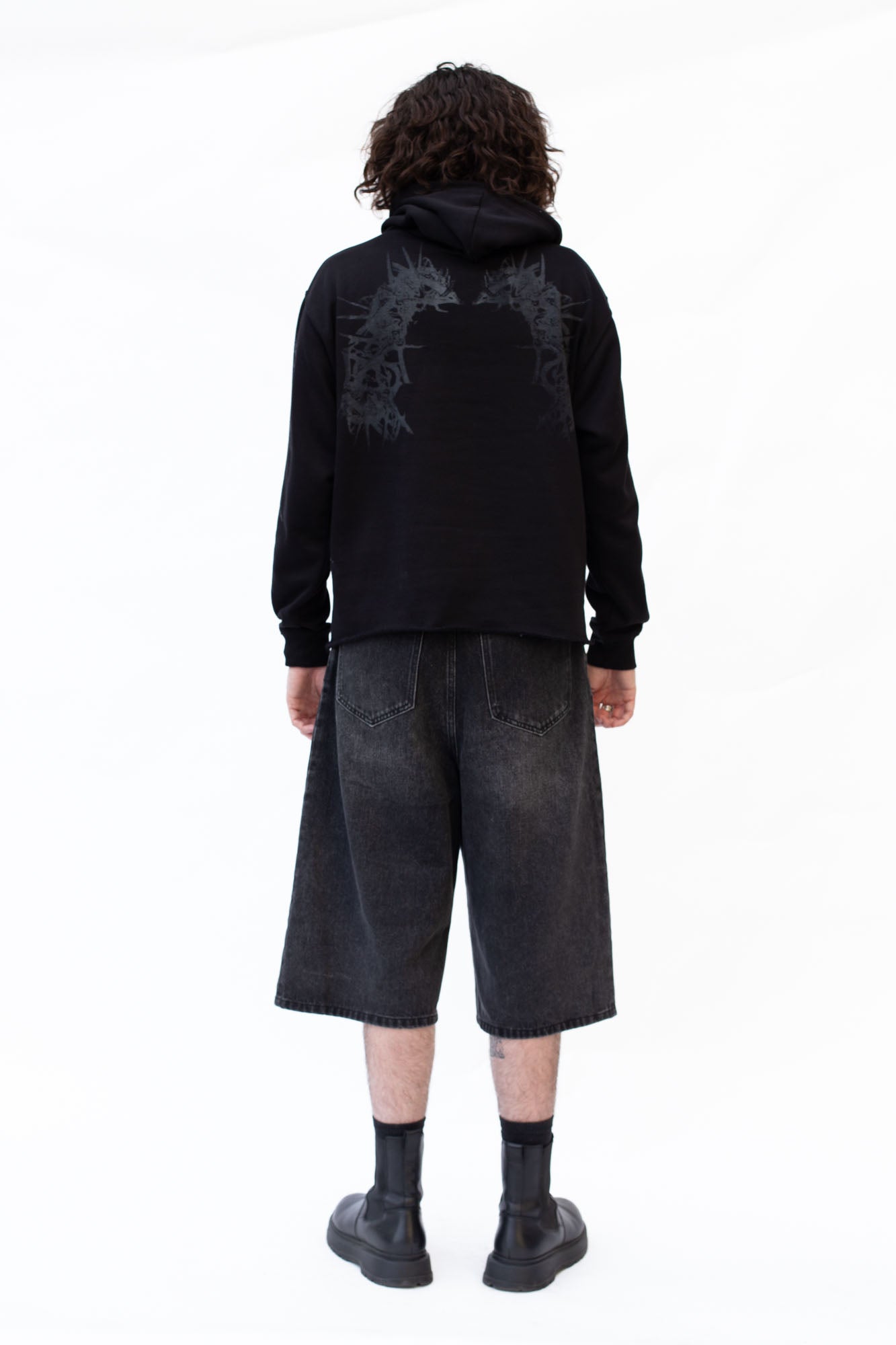 THE OVERRATED HOODIE